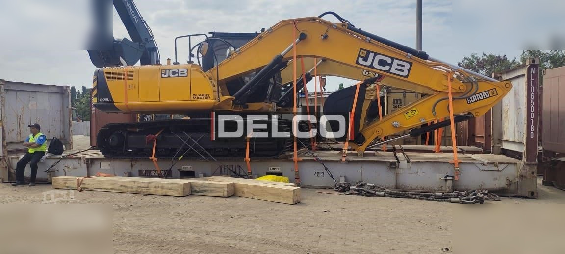 JCB 225 LC - Pásové rýpadlo: obrázek 4 JCB 225 LC - Pásové rýpadlo: obrázek 4