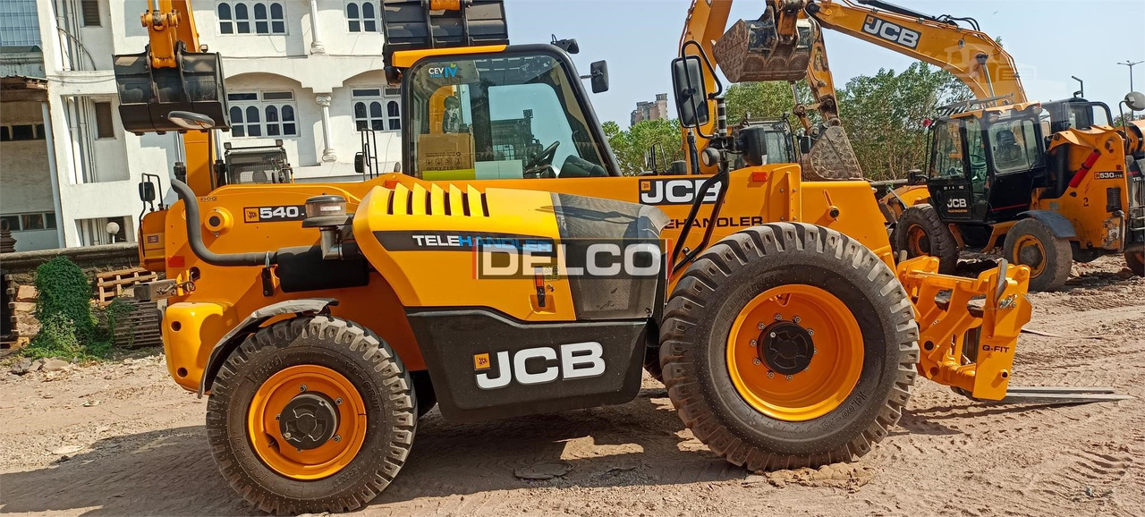 JCB 540-70 - Teleskopický manipulátor: obrázek 3 JCB 540-70 - Teleskopický manipulátor: obrázek 3