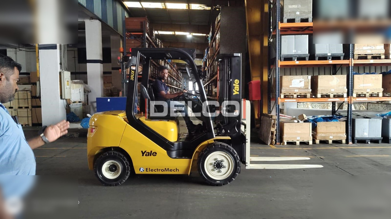 YALE GP30UX - Vysokozdvižný vozík: obrázek 1 YALE GP30UX - Vysokozdvižný vozík: obrázek 1