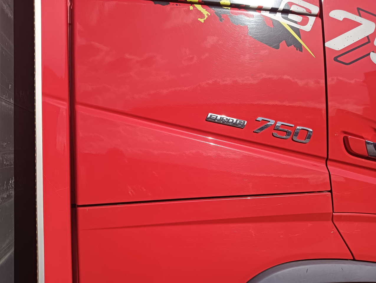 Nákladní automobil valníkový/ Plošinový VOLVO FH16 750: obrázek 16