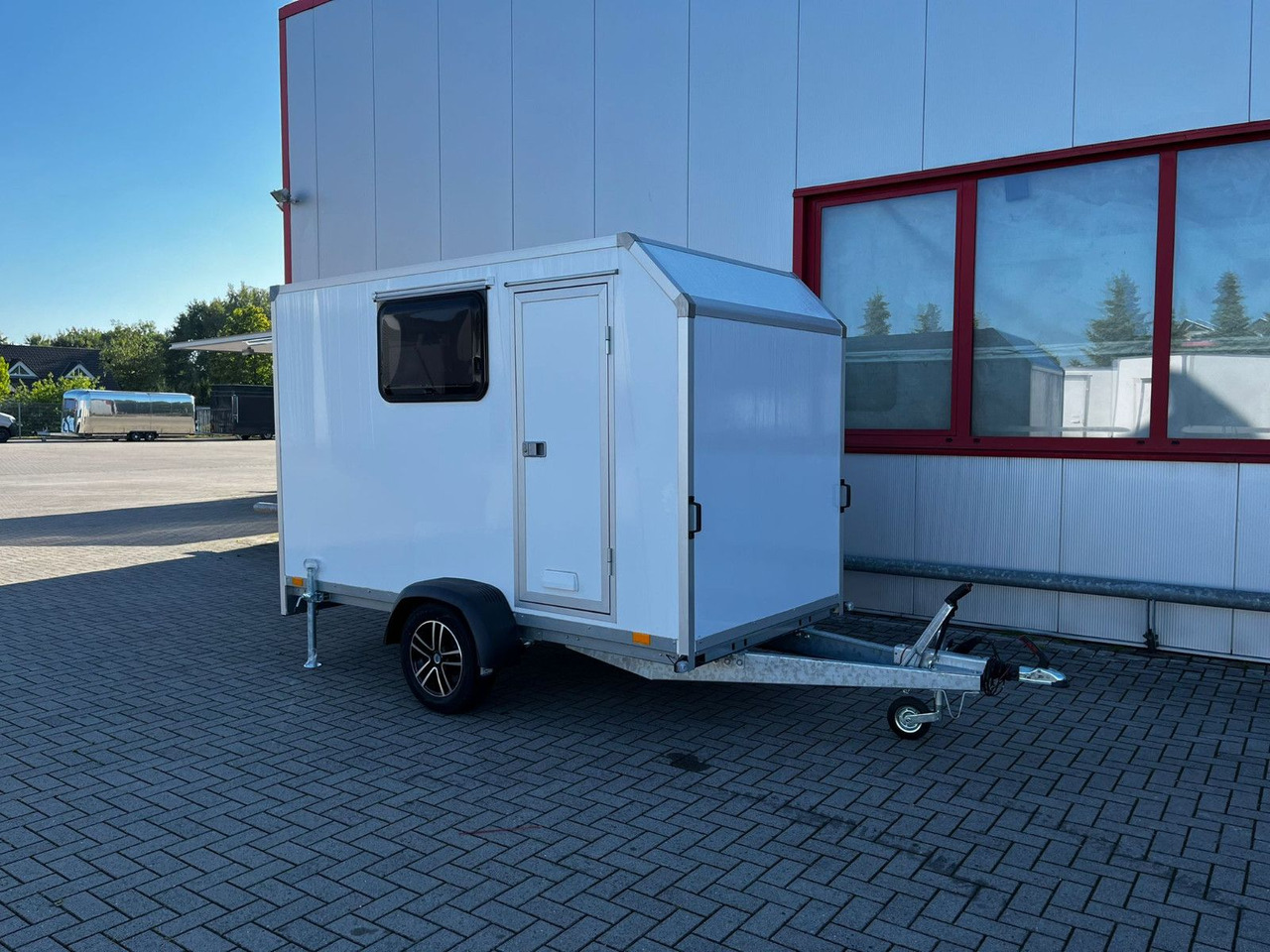 Esselmann Caravello Motorrad Anhänger - Přepravník motocyklů: obrázek 1 Esselmann Caravello Motorrad Anhänger - Přepravník motocyklů: obrázek 1