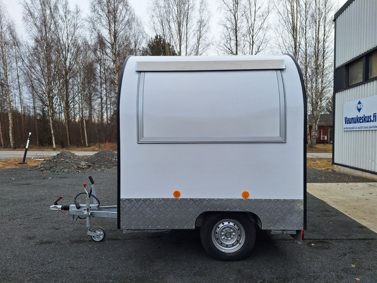 Esselmann Delistar Easy Go 220 - Prodejní přívěs: obrázek 4 Esselmann Delistar Easy Go 220 - Prodejní přívěs: obrázek 4