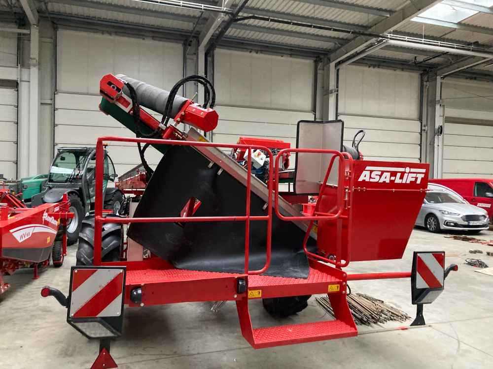 ASA-Lift TC-1010XL - Sklizňové zařízení na vinnou révu: obrázek 3 ASA-Lift TC-1010XL - Sklizňové zařízení na vinnou révu: obrázek 3