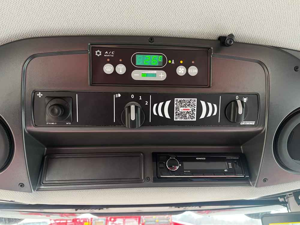 Grimme REXOR 6300 Platinum - Sklízeč cukrové řepy: obrázek 4 Grimme REXOR 6300 Platinum - Sklízeč cukrové řepy: obrázek 4