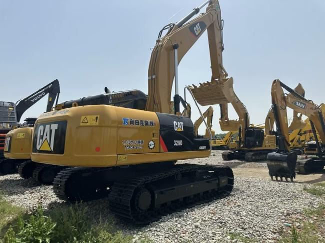 CAT 329D - Pásové rýpadlo: obrázek 4 CAT 329D - Pásové rýpadlo: obrázek 4