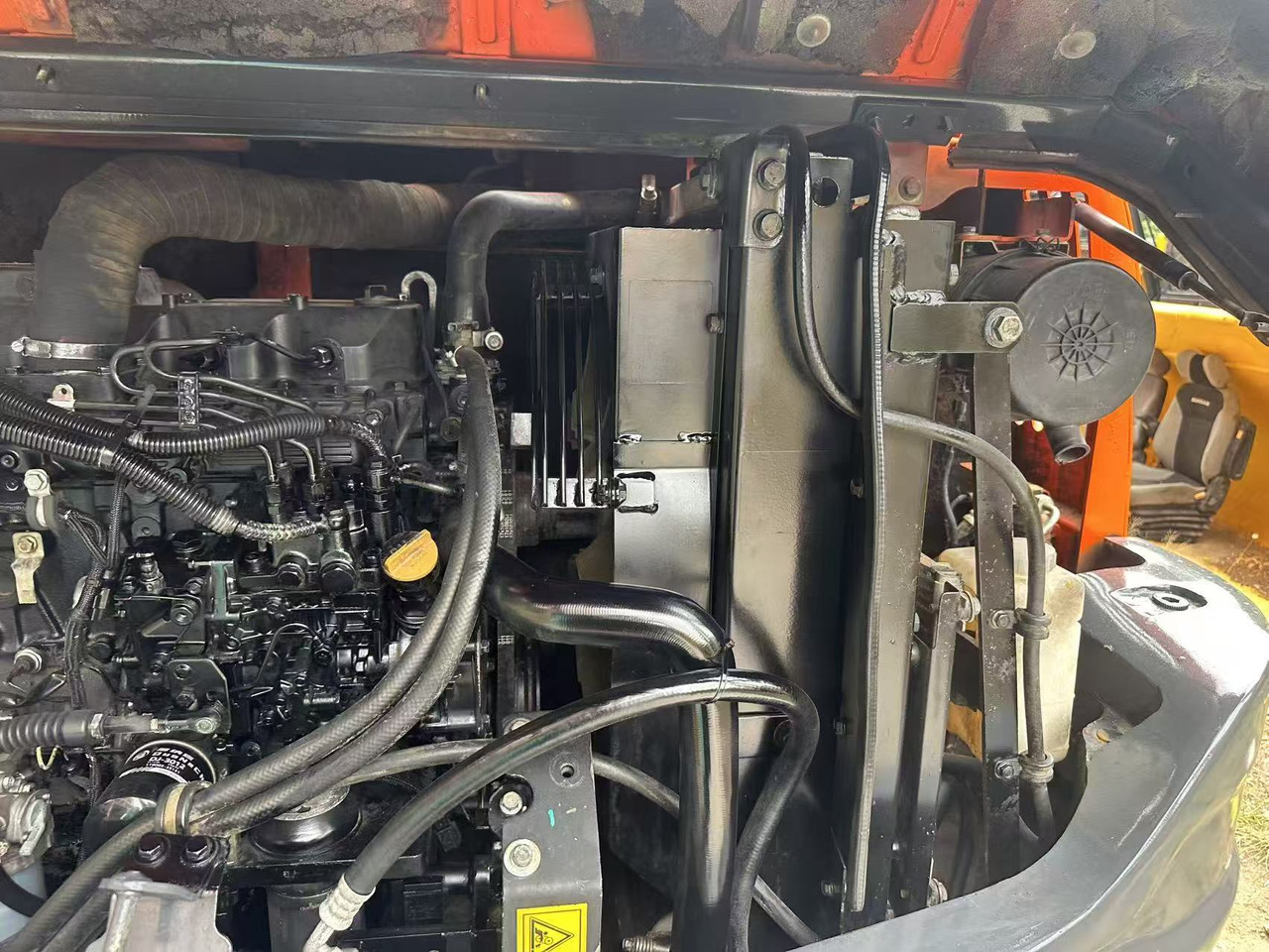 Doosan DX75 - Pásové rýpadlo: obrázek 5 Doosan DX75 - Pásové rýpadlo: obrázek 5