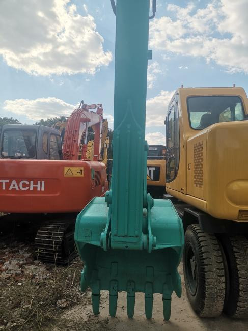 Kobelco SK140 - Pásové rýpadlo: obrázek 2 Kobelco SK140 - Pásové rýpadlo: obrázek 2