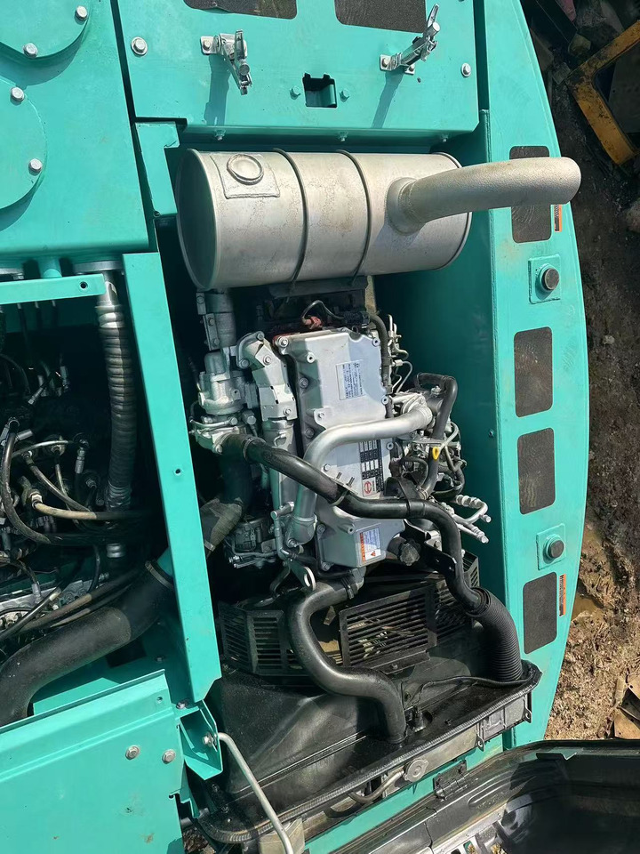 Kobelco SK200D - Pásové rýpadlo: obrázek 2 Kobelco SK200D - Pásové rýpadlo: obrázek 2