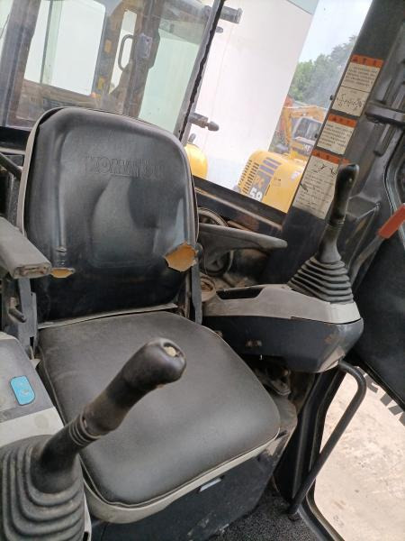 Komatsu pc55 - Pásové rýpadlo: obrázek 2 Komatsu pc55 - Pásové rýpadlo: obrázek 2