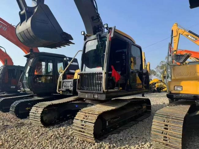 Volvo EC140 - Pásové rýpadlo: obrázek 4 Volvo EC140 - Pásové rýpadlo: obrázek 4