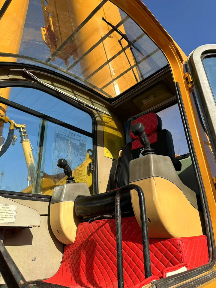 XCMG - Jeřáb: obrázek 3 XCMG - Jeřáb: obrázek 3