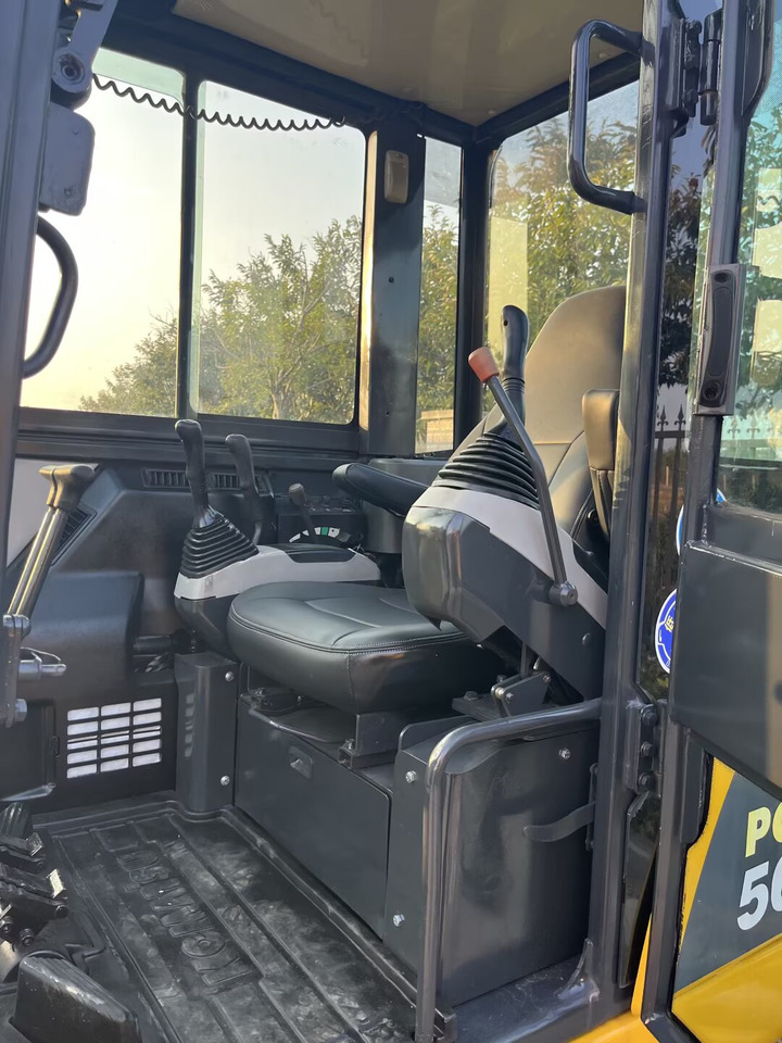 Komatsu PC56 - Mini rýpadlo: obrázek 2 Komatsu PC56 - Mini rýpadlo: obrázek 2