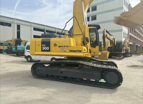 Komatsu pc300-7 - Pásové rýpadlo: obrázek 5 Komatsu pc300-7 - Pásové rýpadlo: obrázek 5
