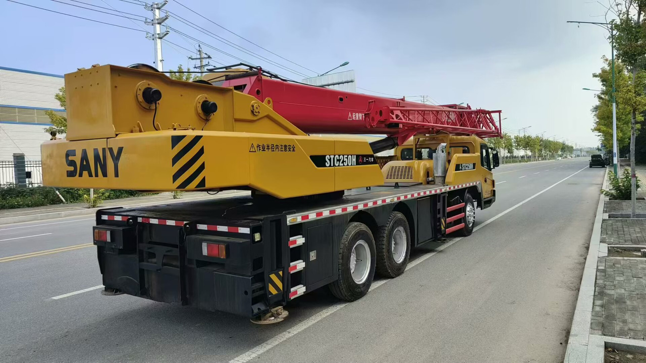 Sany - Jeřáb: obrázek 2 Sany - Jeřáb: obrázek 2