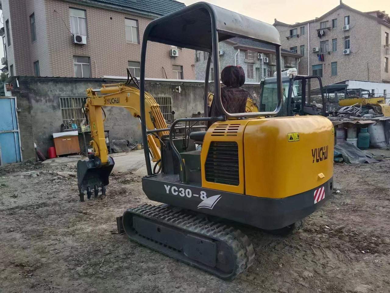 Yc30-8 - Mini rýpadlo: obrázek 4 Yc30-8 - Mini rýpadlo: obrázek 4