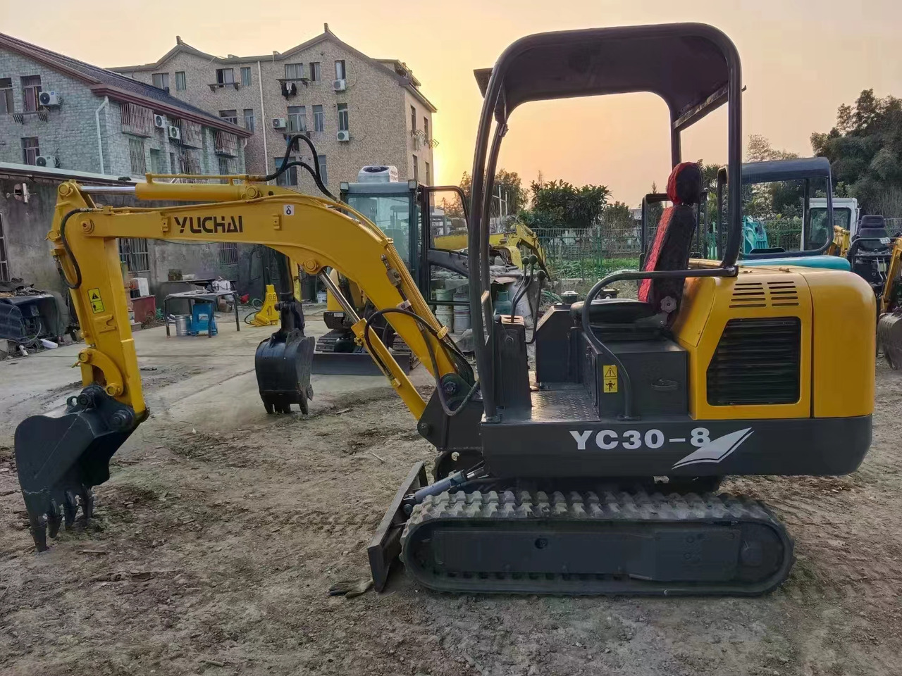 Yc30-8 - Mini rýpadlo: obrázek 1 Yc30-8 - Mini rýpadlo: obrázek 1
