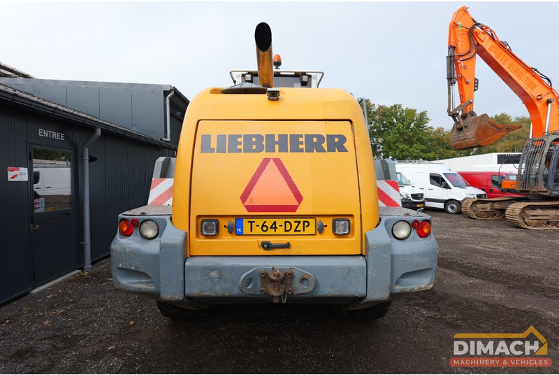 Liebherr L556 Like new!! Airco, quick coupler, skeleton bucket with teeths - Nakladač: obrázek 3 Liebherr L556 Like new!! Airco, quick coupler, skeleton bucket with teeths - Nakladač: obrázek 3