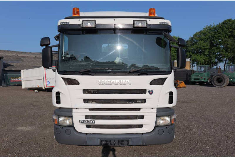 Scania P 230 Euro 5 6x2*4 TOP!! Retarder right hand steer - Podvozek s kabinou: obrázek 3 Scania P 230 Euro 5 6x2*4 TOP!! Retarder right hand steer - Podvozek s kabinou: obrázek 3