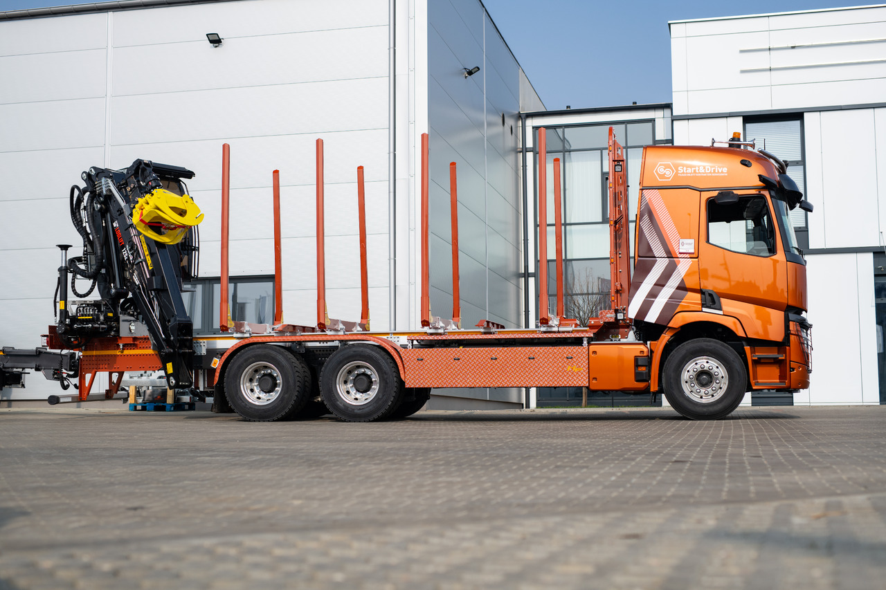 RENAULT TRUCKS C P6X4 Zabudowa do transportu drewna / Timber transport truck / Holztransportwagen/Camion de transport lemn - Lesovůz, Elektrické nákladní vozidlo: obrázek 1 RENAULT TRUCKS C P6X4 Zabudowa do transportu drewna / Timber transport truck / Holztransportwagen/Camion de transport lemn - Lesovůz, Elektrické nákladní vozidlo: obrázek 1