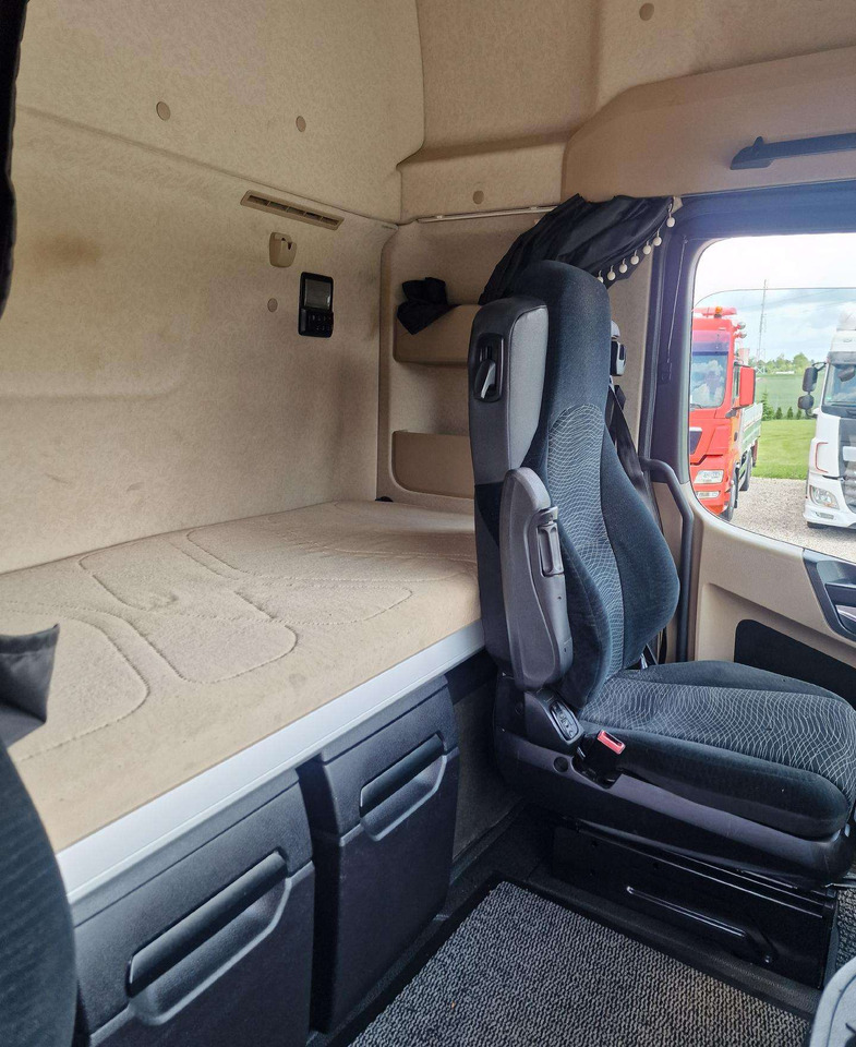 Přepravník automobilů Mercedes-Benz Actros 25.43: obrázek 13