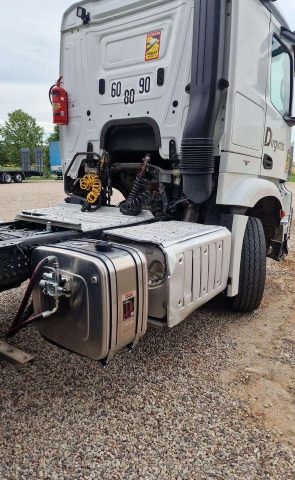 Iveco HIDRAULIA BINOTTO - Tahač: obrázek 1 Iveco HIDRAULIA BINOTTO - Tahač: obrázek 1