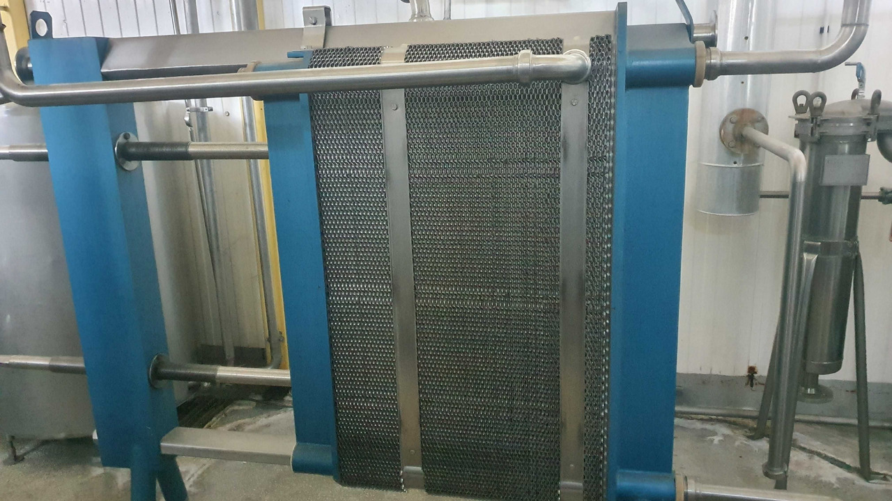 Wymiennik ciepła Spomasz Bełężyce 3500 l/h 10.000 zł + 23% VAT - HVAC zařízení: obrázek 1 Wymiennik ciepła Spomasz Bełężyce 3500 l/h 10.000 zł + 23% VAT - HVAC zařízení: obrázek 1