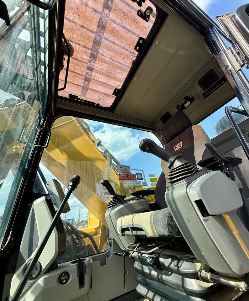 CAT 326FL leasing CAT 326FL: obrázek 10