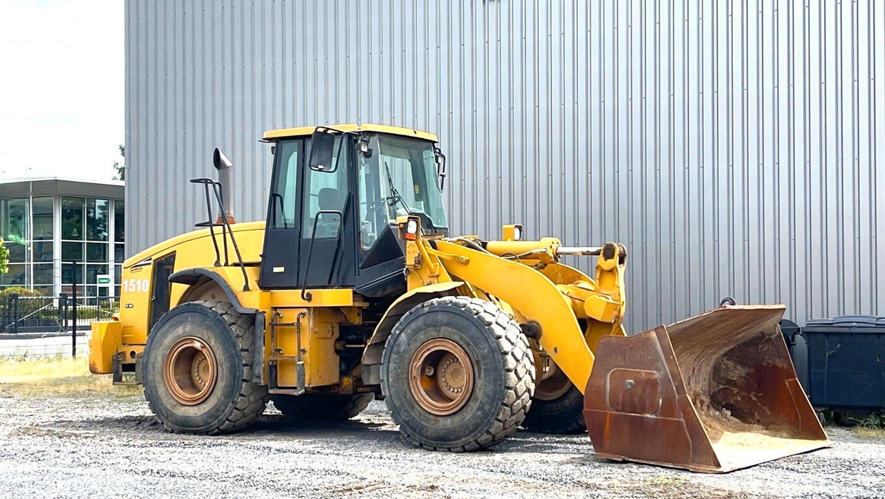CAT 962H - Kolový nakladač: obrázek 3 CAT 962H - Kolový nakladač: obrázek 3
