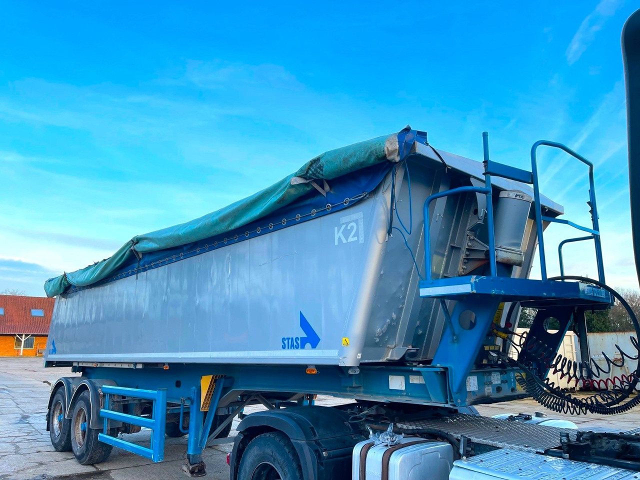 Stas KIPPER/ALU/PLANE - Sklápěcí návěs: obrázek 5 Stas KIPPER/ALU/PLANE - Sklápěcí návěs: obrázek 5