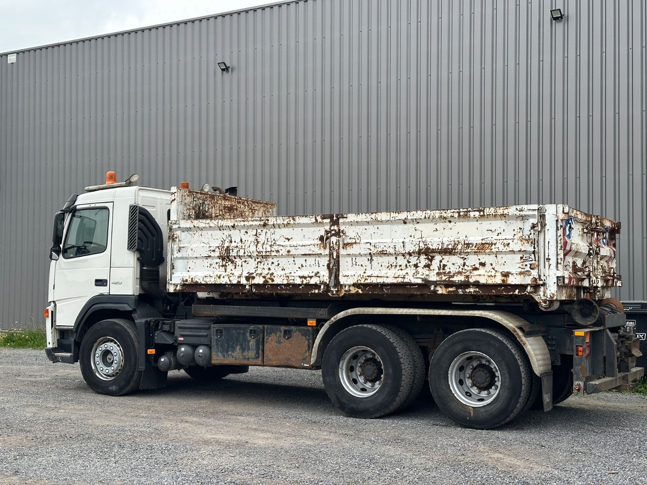 Volvo FM 420 - Hákový nosič kontejnerů: obrázek 4 Volvo FM 420 - Hákový nosič kontejnerů: obrázek 4