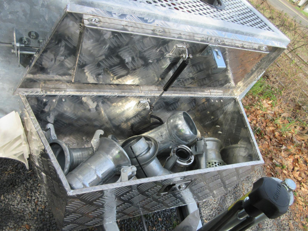 Nový Čistič odpadových jam M-Vac 1500 / vacuum system for absorb mud and liquids: obrázek 10