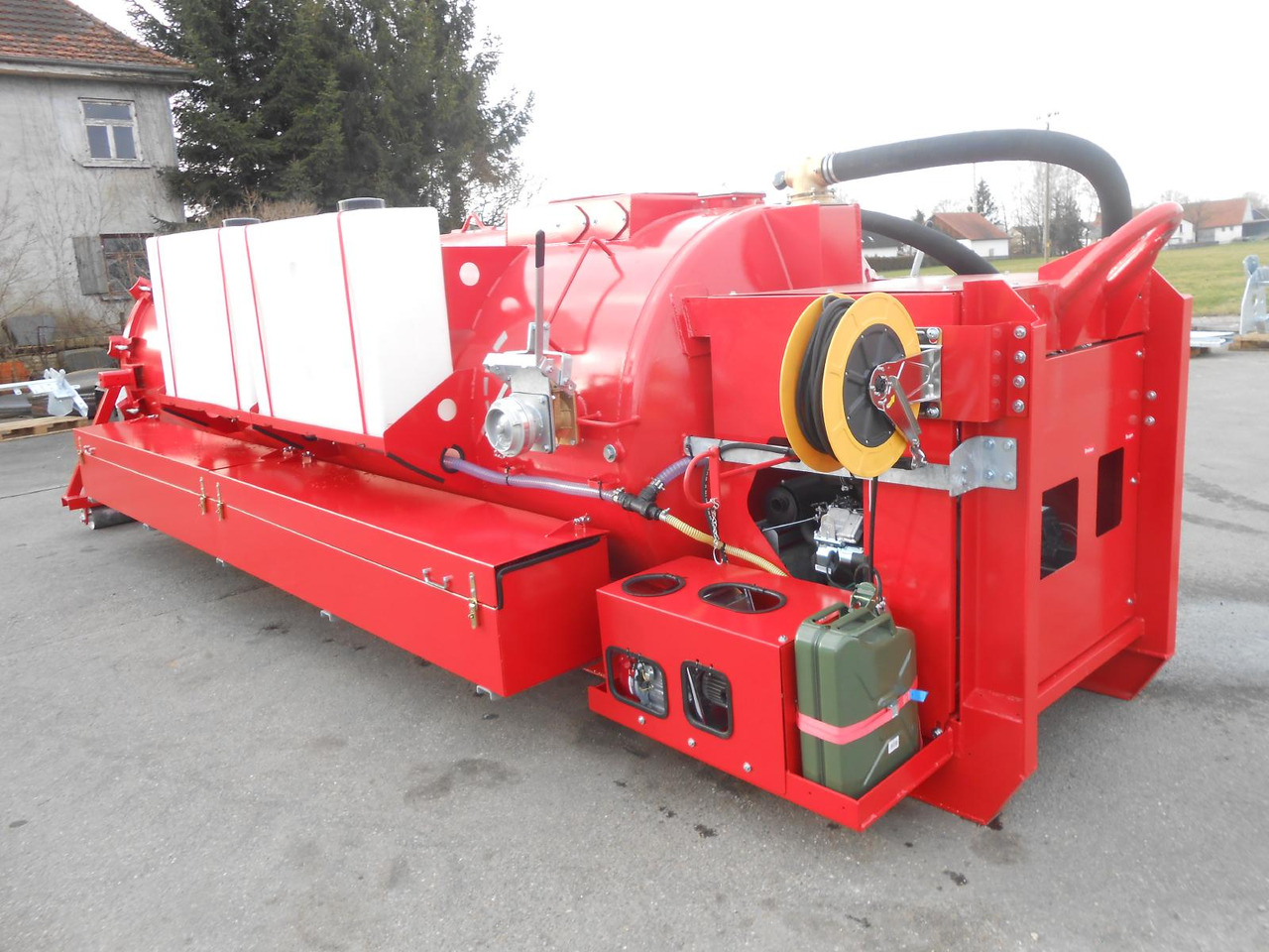 S-Vac 8.5 m³ Saugfass Druckfass Vacuum suction systems are are fully integrated at the HDD jobsite from today. - Cisternový kontejner: obrázek 1 S-Vac 8.5 m³ Saugfass Druckfass Vacuum suction systems are are fully integrated at the HDD jobsite from today. - Cisternový kontejner: obrázek 1