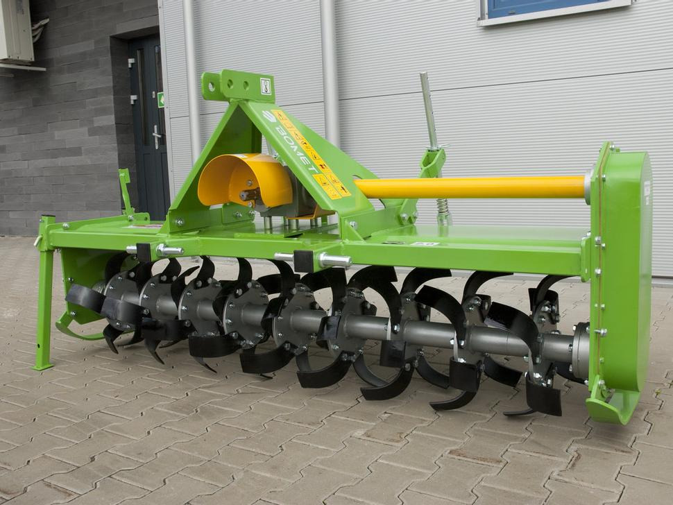 Bomet Bodenfräsen / Rotary tiller / Rotavator / Vangatrice / Rastrillo / Культиватор / Glebogryzarka 2 m - Rotavátor: obrázek 2 Bomet Bodenfräsen / Rotary tiller / Rotavator / Vangatrice / Rastrillo / Культиватор / Glebogryzarka 2 m - Rotavátor: obrázek 2