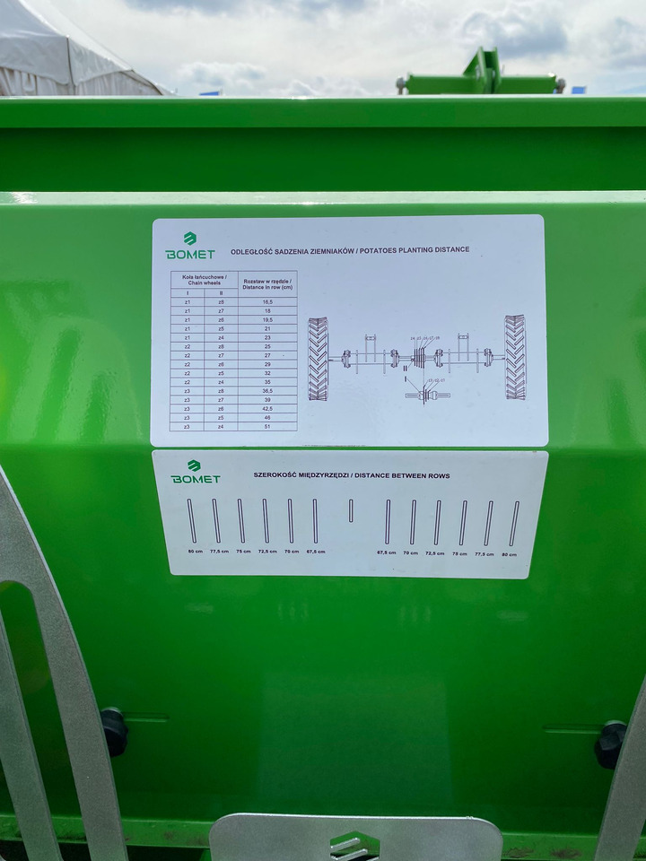 Nový Sazeč brambor Bomet Kartoffelpflanzmaschine / Potato planter / Planteuse de pomme de terre / Piantapatate / Sadzarka ziemniaków: obrázek 15