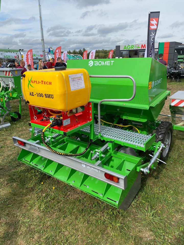 Bomet Kartoffelpflanzmaschine / Potato planter / Planteuse de pomme de terre / Piantapatate / Sadzarka ziemniaków - Sazeč brambor: obrázek 2 Bomet Kartoffelpflanzmaschine / Potato planter / Planteuse de pomme de terre / Piantapatate / Sadzarka ziemniaków - Sazeč brambor: obrázek 2
