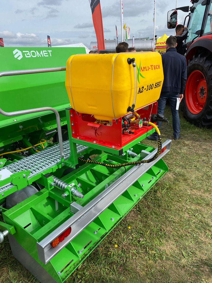 Bomet Kartoffelpflanzmaschine / Potato planter / Planteuse de pomme de terre / Piantapatate / Sadzarka ziemniaków - Sazeč brambor: obrázek 3 Bomet Kartoffelpflanzmaschine / Potato planter / Planteuse de pomme de terre / Piantapatate / Sadzarka ziemniaków - Sazeč brambor: obrázek 3