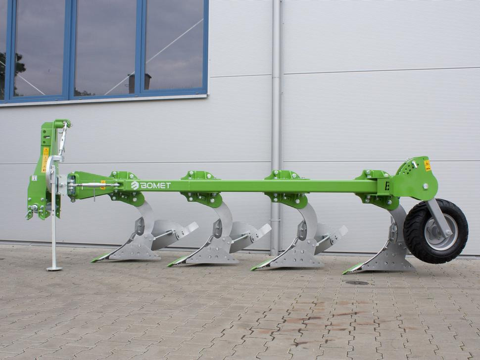 Bomet Pflüge / Single-beam plow / Charrue mono-poutre / Aratro / Плуг / Pług jednobelkowy Libra 3+1 - Pluh: obrázek 3 Bomet Pflüge / Single-beam plow / Charrue mono-poutre / Aratro / Плуг / Pług jednobelkowy Libra 3+1 - Pluh: obrázek 3