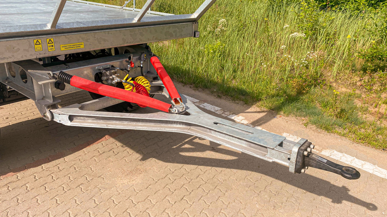 Cynkomet Ballentransportwagen / Bale platform / Remorque pour balles / Rimorchio per balle / Przyczepa do przewozu bel - Zemědělský přívěsy valníky: obrázek 4 Cynkomet Ballentransportwagen / Bale platform / Remorque pour balles / Rimorchio per balle / Przyczepa do przewozu bel - Zemědělský přívěsy valníky: obrázek 4