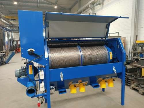 Nový Čistička obilí Dozamech Getreidereingier / Grain cleaner / Nettoyeur de céréales / Limpiadora de tambor para cerea / Pulitrice a tamburo per cereali / Барабанный очиститель для зерновых культур / Czyszczalnia bębnowa do zbóż: obrázek 9 Nový Čistička obilí Dozamech Getreidereingier / Grain cleaner / Nettoyeur de céréales / Limpiadora de tambor para cerea / Pulitrice a tamburo per cereali / Барабанный очиститель для зерновых культур / Czyszczalnia bębnowa do zbóż: obrázek 9