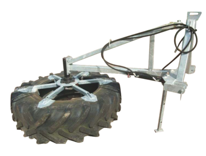 METAL-TECHNIK Futterschieber / Feed pusher / Repousse fourrage / raschietto / Подравниватель для корма / Zgarniacz do paszy - Zařízení pro chov skotu: obrázek 1 METAL-TECHNIK Futterschieber / Feed pusher / Repousse fourrage / raschietto / Подравниватель для корма / Zgarniacz do paszy - Zařízení pro chov skotu: obrázek 1