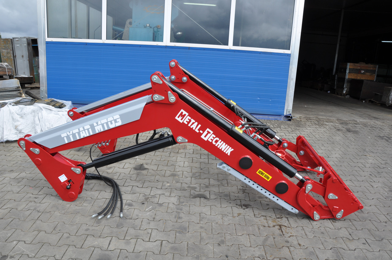 Metal-Technik Frontlader / Front loader / Chargeur frontal / Caricatore frontale / Фронтальный погрузчик / Ładowacz czołowy Tytan MT-03 - Čelní nakladač pro traktor pro Čelní nakladač pro traktor: obrázek 3 Metal-Technik Frontlader / Front loader / Chargeur frontal / Caricatore frontale / Фронтальный погрузчик / Ładowacz czołowy Tytan MT-03 - Čelní nakladač pro traktor pro Čelní nakladač pro traktor: obrázek 3