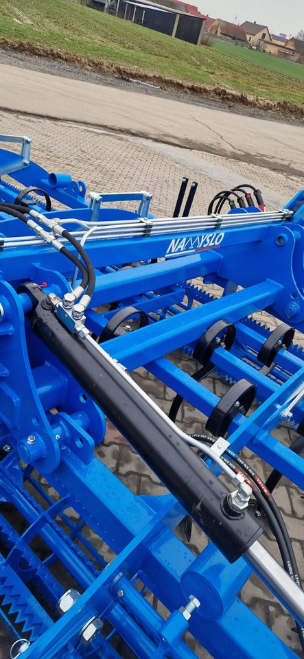 Nový Kultivátor Namyslo Saatbettbereitung / Seedbed preparation / Combiné de préparation / Sembradora / Посевной агрегат / Agregat uprawowy 5 m: obrázek 13