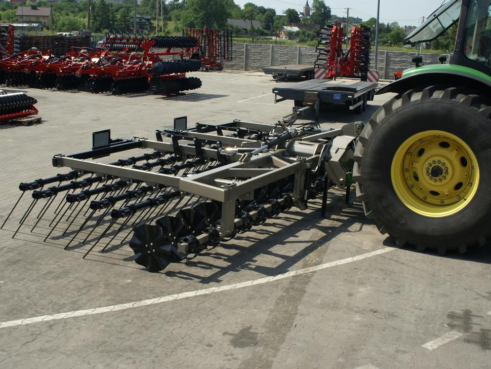 ROLEX Mulchegge / Mulch harrow / Herse de déchaumage / Erpice pacciamante / Борона для мульчирования / Brona mulczowa 7,5 m - Prutová brána: obrázek 5 ROLEX Mulchegge / Mulch harrow / Herse de déchaumage / Erpice pacciamante / Борона для мульчирования / Brona mulczowa 7,5 m - Prutová brána: obrázek 5