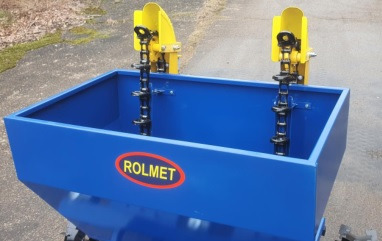 ROLMET Kartoffelpflanzmaschine / Potato planter / Planteuse de pomme de terre / Piantapatate / Sadzarka ziemniaków - Sazeč brambor: obrázek 4 ROLMET Kartoffelpflanzmaschine / Potato planter / Planteuse de pomme de terre / Piantapatate / Sadzarka ziemniaków - Sazeč brambor: obrázek 4