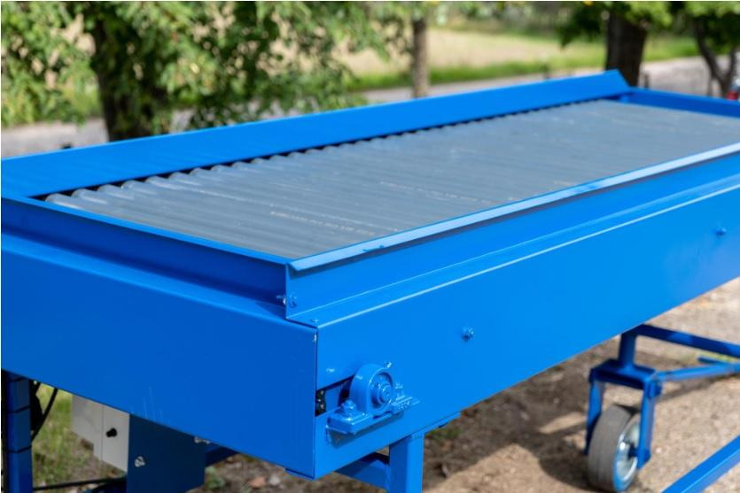 ROLMET Rollenverlesetisch / Sorting table / Table de tri / Tavolo selettivo / Сортировочный стол / Stół przebierczy SP 1 - Bramborářská technika: obrázek 5 ROLMET Rollenverlesetisch / Sorting table / Table de tri / Tavolo selettivo / Сортировочный стол / Stół przebierczy SP 1 - Bramborářská technika: obrázek 5