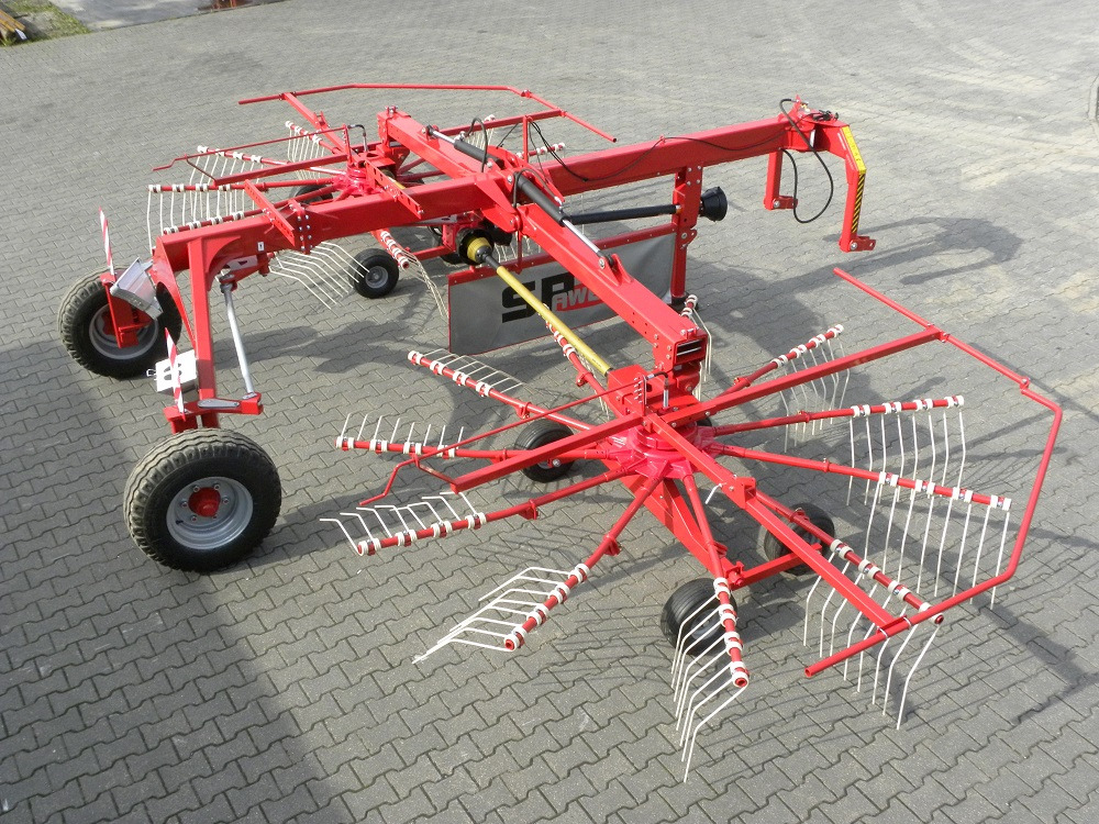 Spawex Kreiselschwader / Rake / Andaineur / Ranghinatore / Rastrillo / Роторные грабли / Zgrabiarka 7,65 m - Stroj na sklizeň pícnin: obrázek 4 Spawex Kreiselschwader / Rake / Andaineur / Ranghinatore / Rastrillo / Роторные грабли / Zgrabiarka 7,65 m - Stroj na sklizeň pícnin: obrázek 4