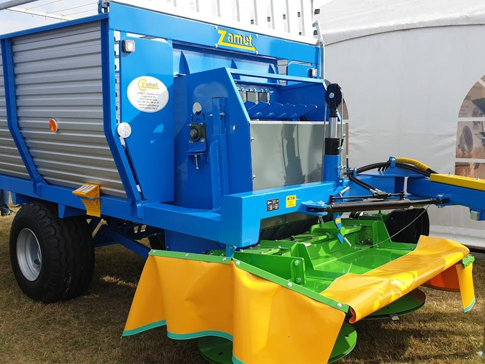ZAMET Mähladewagen / Green forage mower / Remorque autochargeuse / Autocaricante / Carro per foraggio con falciatrice a tamburo / Самозагружающийся прицеп с косилкой / Przyczepa samozaładowcza 19 m3 - Samonakládací vůz: obrázek 5 ZAMET Mähladewagen / Green forage mower / Remorque autochargeuse / Autocaricante / Carro per foraggio con falciatrice a tamburo / Самозагружающийся прицеп с косилкой / Przyczepa samozaładowcza 19 m3 - Samonakládací vůz: obrázek 5