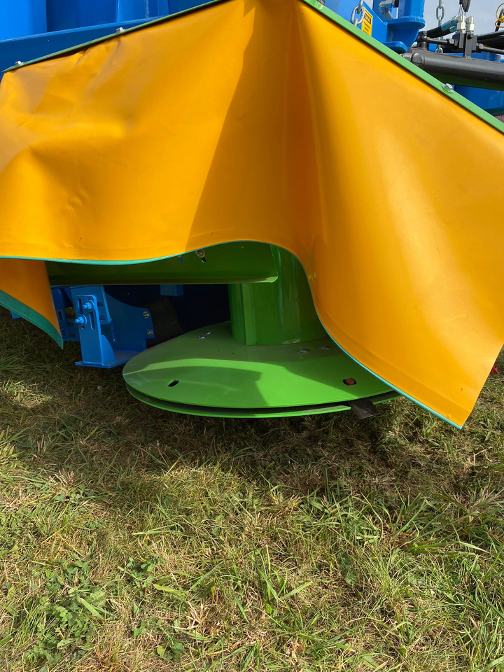 Nový Samonakládací vůz ZAMET Mähladewagen / Green forage mower / Remorque autochargeuse / Remolque autocargable / Самозагружающийся прицеп с косилкой / Przyczepa samozaładowcza z kosiarką bębnową T635/3: obrázek 8