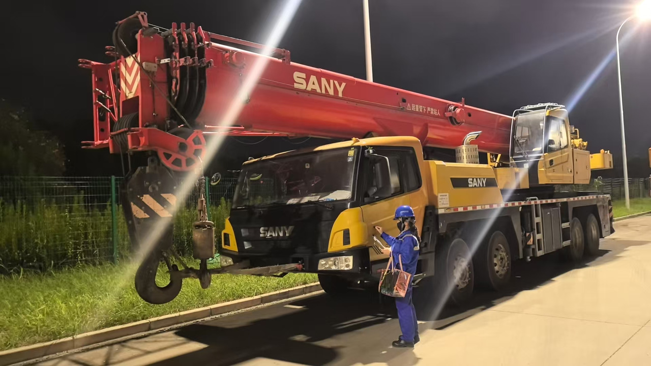 SANY SANY - Autojeřáb: obrázek 1 SANY SANY - Autojeřáb: obrázek 1
