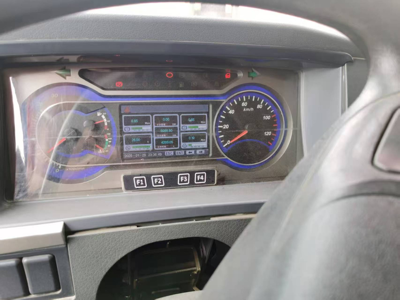 SANY STC70T - Autojeřáb: obrázek 3 SANY STC70T - Autojeřáb: obrázek 3